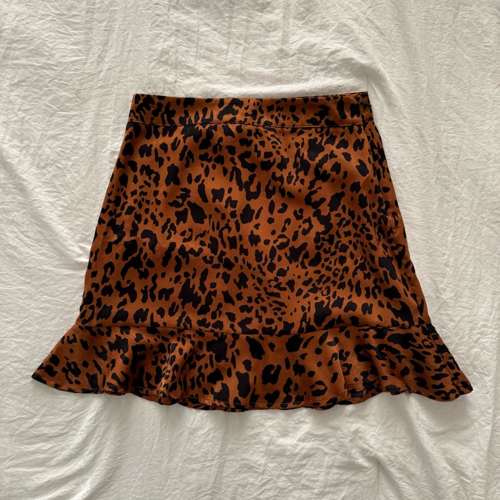 Forever 21 animal print silk skirt